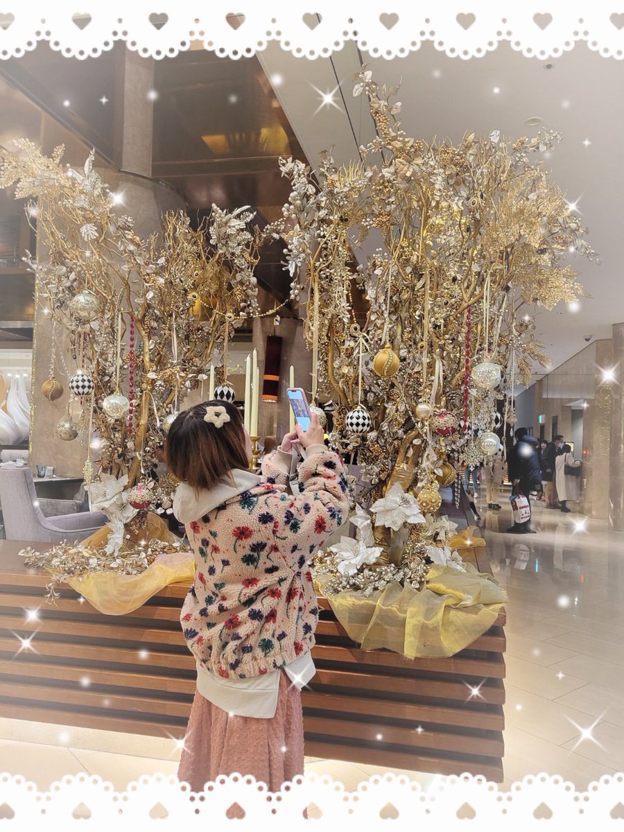 nontan0619's tweet photo. もい❣️
年末年始いかがお過ごし?
私は今日が仕事納め🎤✨
寒波が来ているみたいですね
どうぞ、ご安全に!
お友だちに撮られてた
のんたんを添えてw
#POUDOUDOU のお洋服好き♡ https://t.co/k8Rm33hLTt