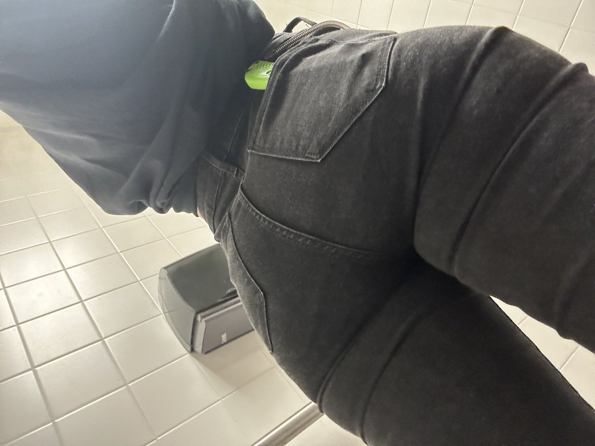 🥳🥳🥳