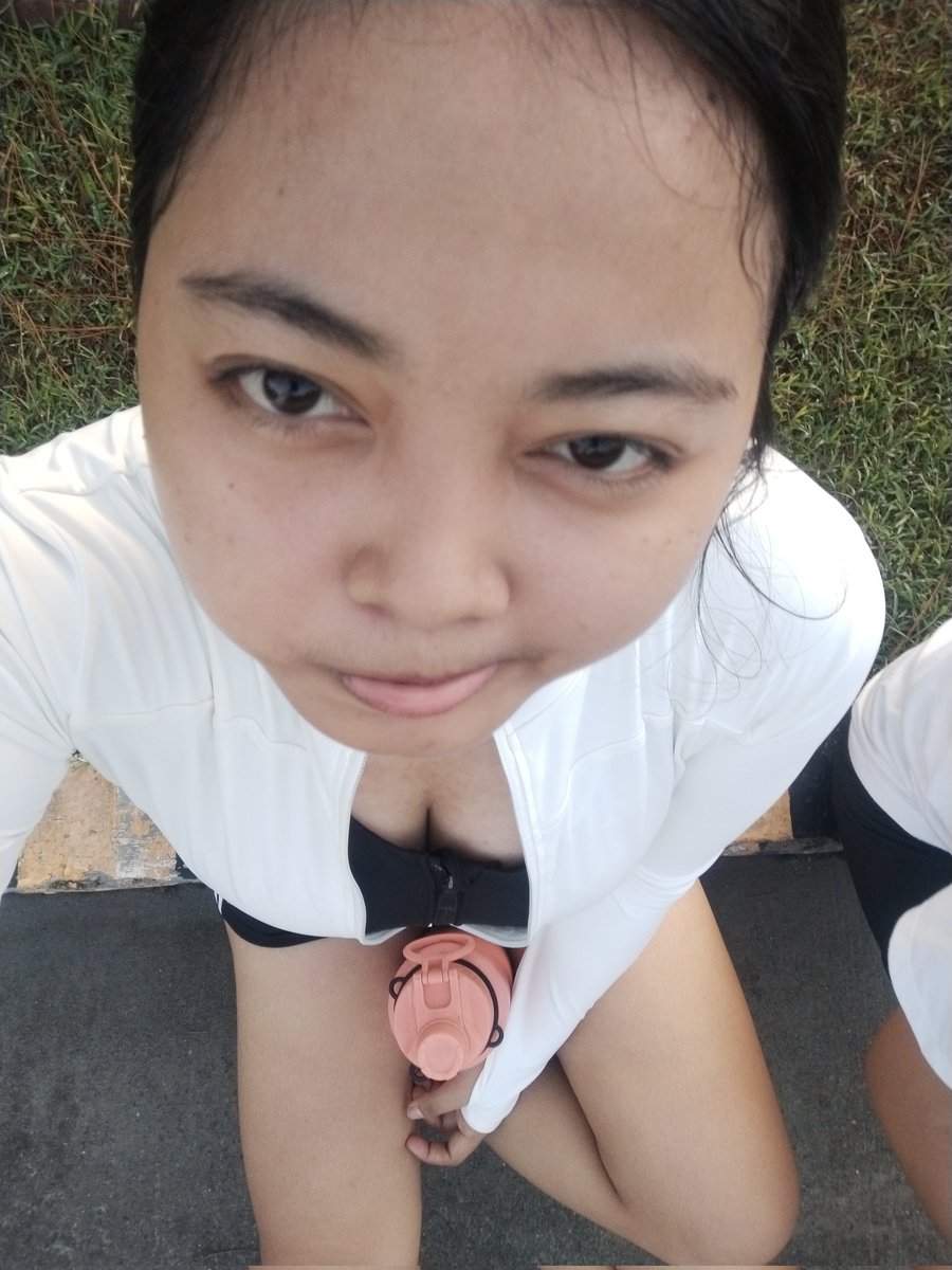 zephyrn_zip's tweet image. 😫