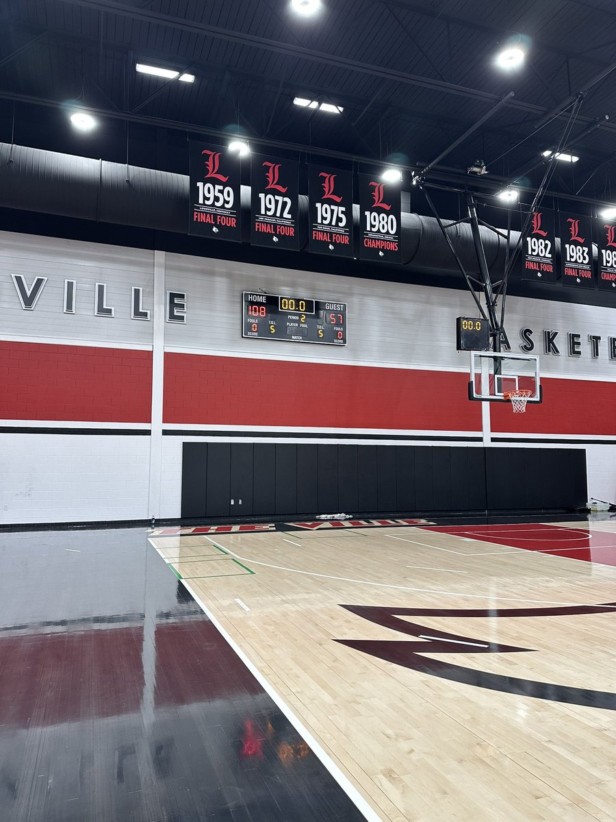 Louisville MBB Managers tweet media