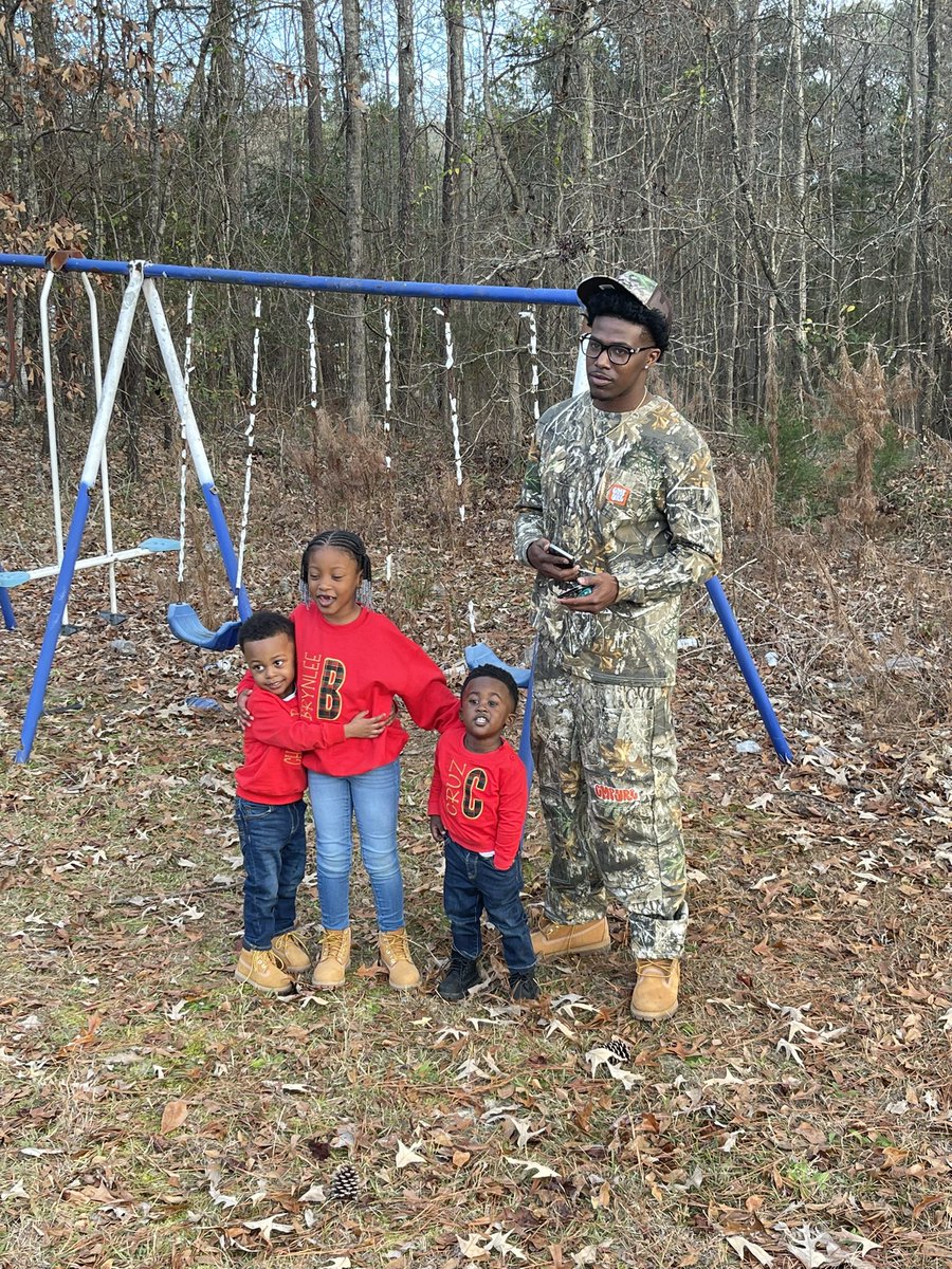 MalikGrier's tweet photo. These da ones I love da most https://t.co/jxfxIxjwE6