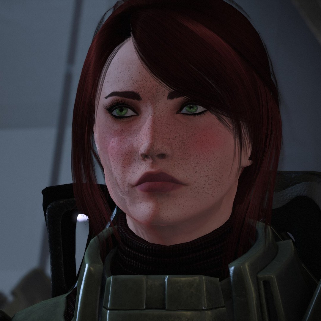 notacrazyguy's tweet photo. my beautiful Sienna has been back for 2 days and shes already threatened 10 ppl with a gun and smiled one (1) time https://t.co/Q096EyEbTs
