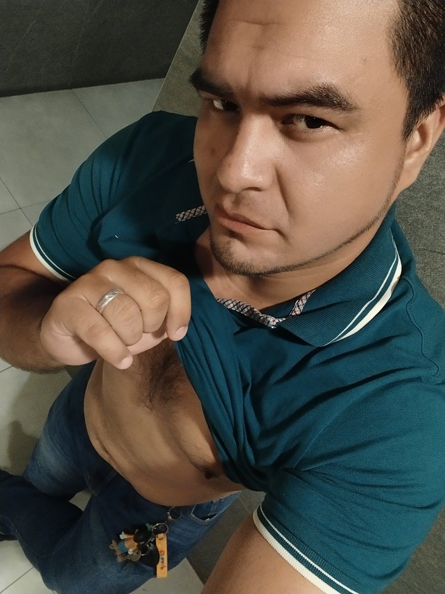 Fernando_ro92's tweet photo. Dónde te hacen reír, ahí es ☺️ https://t.co/PCp3Vdvubw
