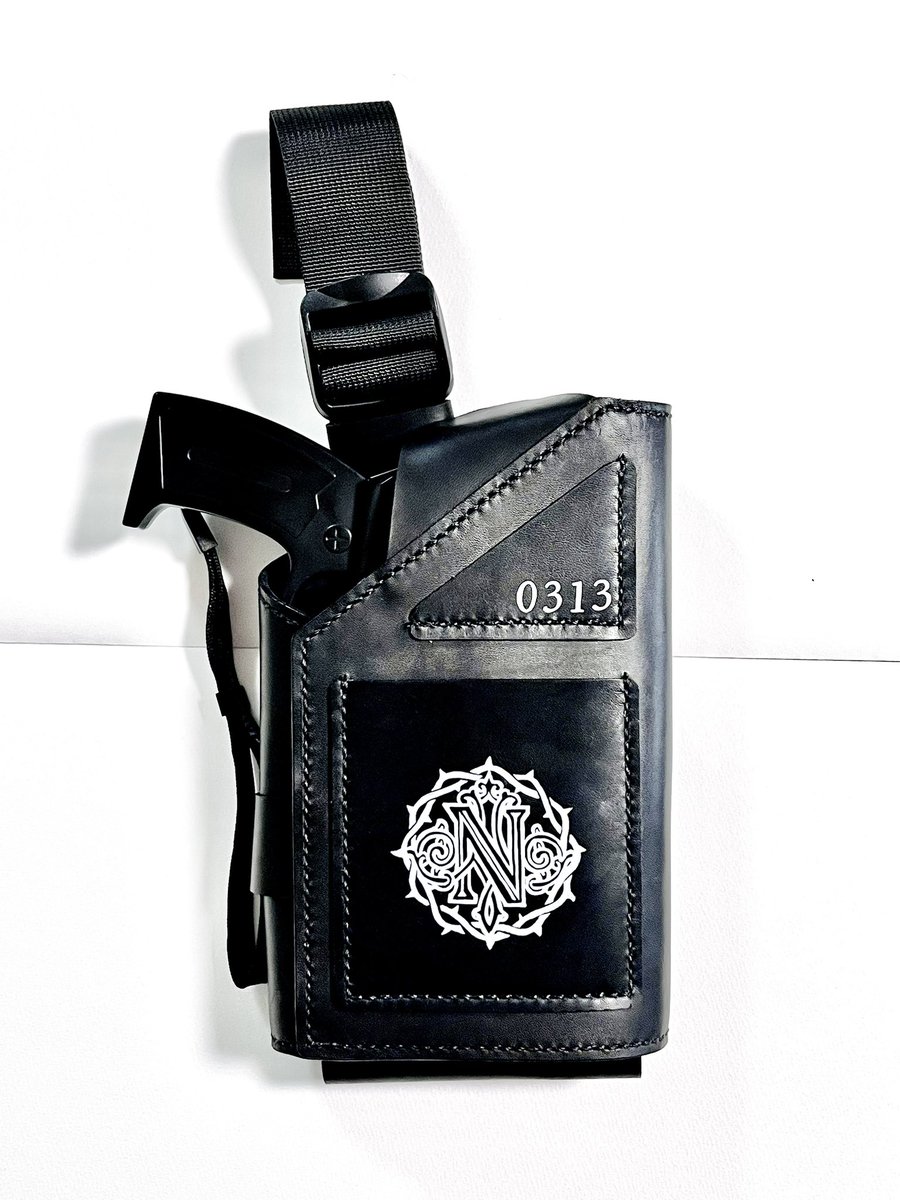 ピカレスクの銃口】 ガンホルダーをレザーで作りました ※ こちらは中島