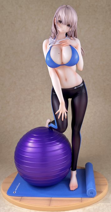 丸新さん作画のスポーツウェアキャラフィギュアが届いたので開封
このクオリティに30センチ近い1/6サイズで7000円しないのすごすぎるぞ…
黒ぴち好きにお勧めすぎるかも 