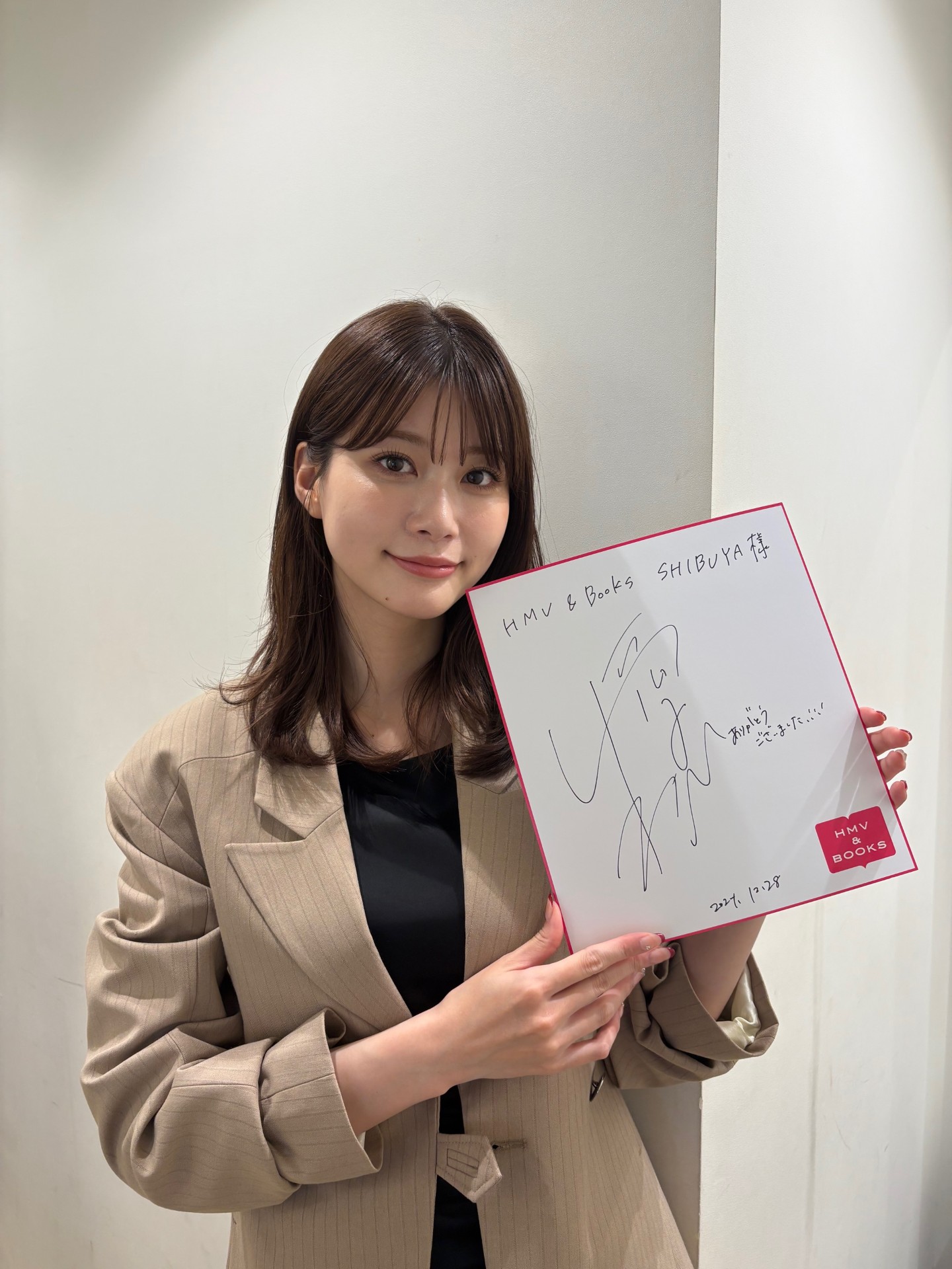 生見愛瑠 めるる 直筆サイン入りチェキ モデルプレス on X: 女優・生