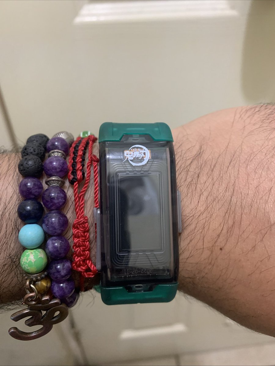 jose_140801's tweet image. Se volvió a las andadas 
#Digimon #VBBE #VITALBRACELET