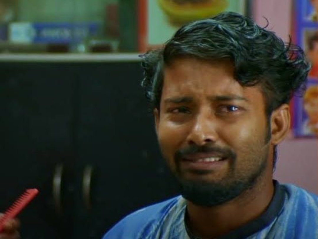 noodlesmandaa's tweet image. Me studying the course which I badly wanted to study