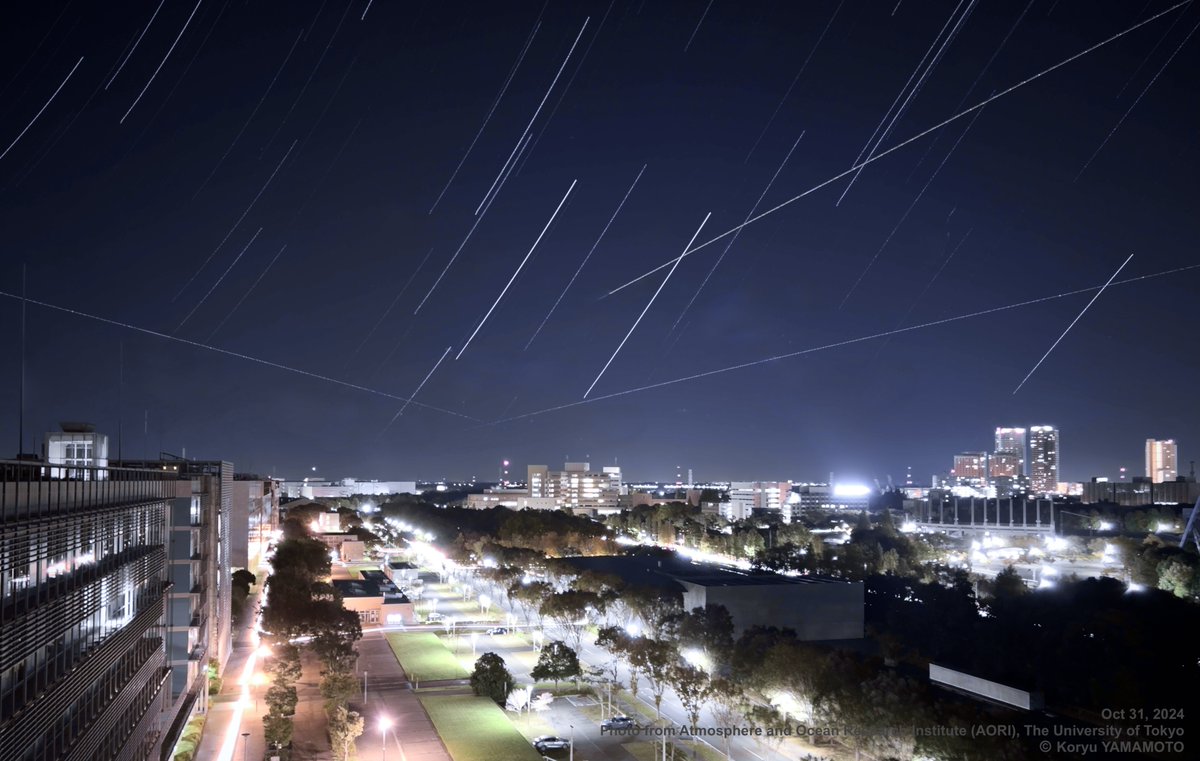 自慢です
弊研究所（AORI）写真コンテストの研究所部門で最優秀賞を受賞しました！
最近のスマホの進化はすごい👀

Title: 星影のキャンパス

A moment in my daily life has won the first prize in the photo contest in our institute