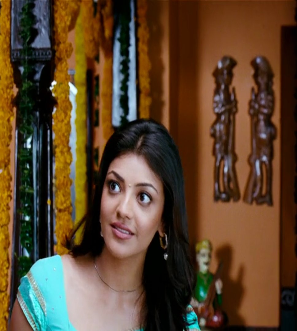 SympathyStar's tweet photo. Priya from #mrperfect
#kajalaggarwal @MsKajalAggarwal https://t.co/ommspZ2e8w