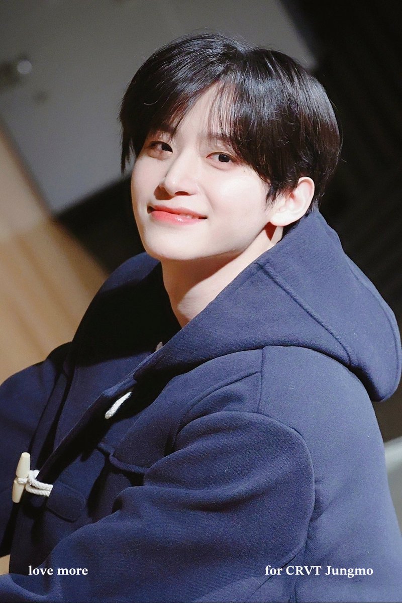 241228 #정모 preview
#크래비티 #JUNGMO #CRAVITY 

진짜 상투스 울리는 잘생김이라고…