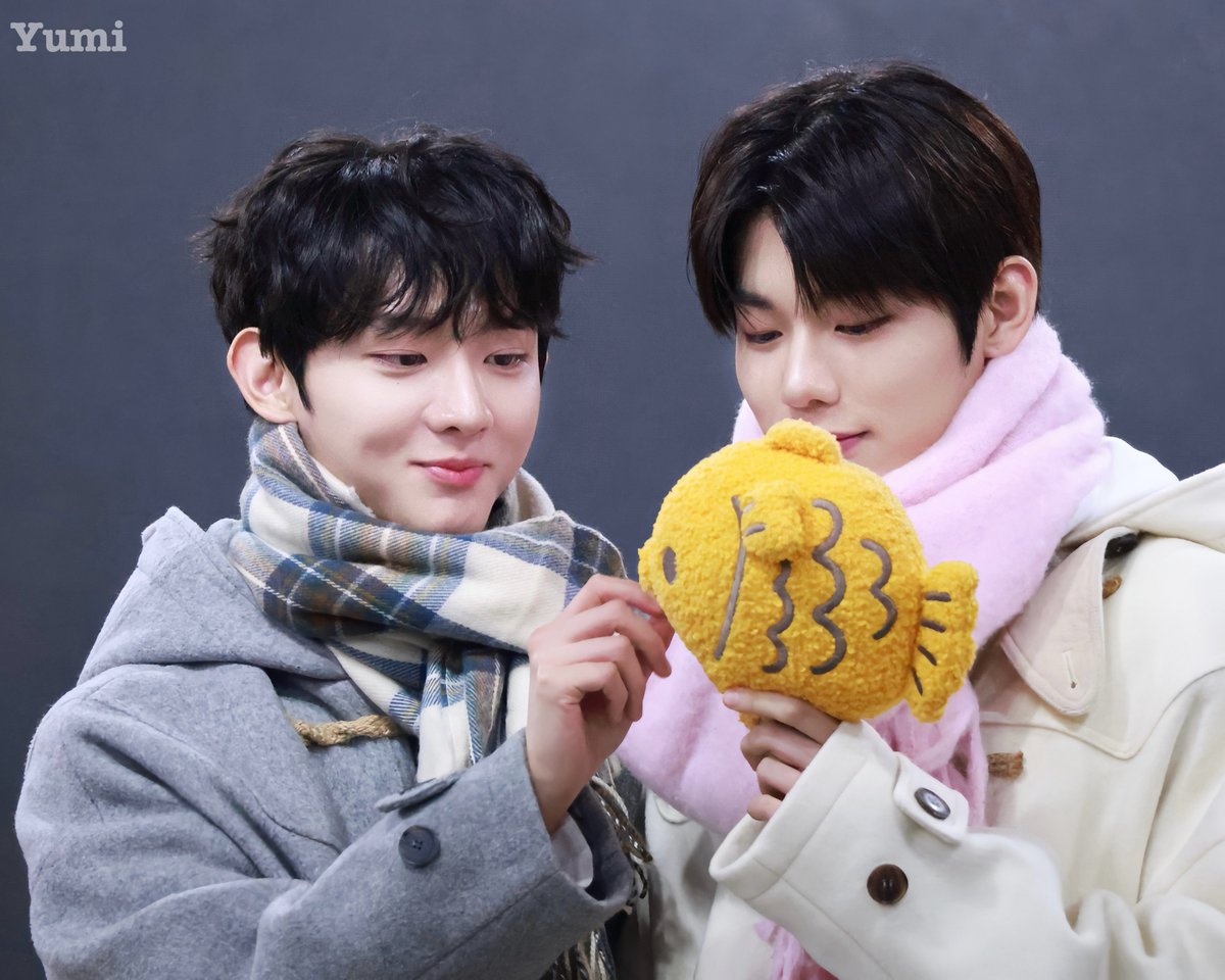 Yumieon97's tweet photo. 241228

 #EVNNE #이븐
 #유승언 #이정현 https://t.co/8TH64AH67u