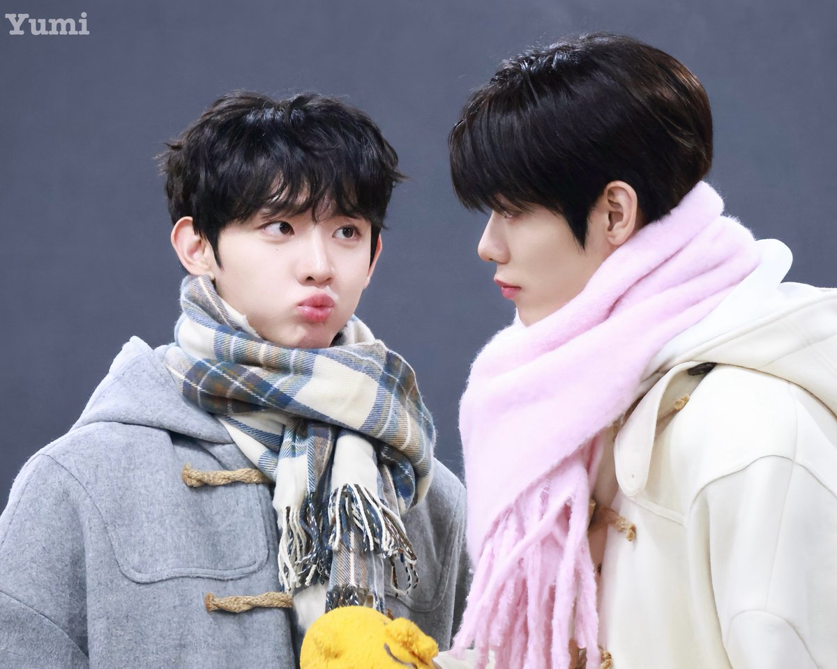 Yumieon97's tweet photo. 241228

 #EVNNE #이븐
 #유승언 #이정현 https://t.co/8TH64AH67u