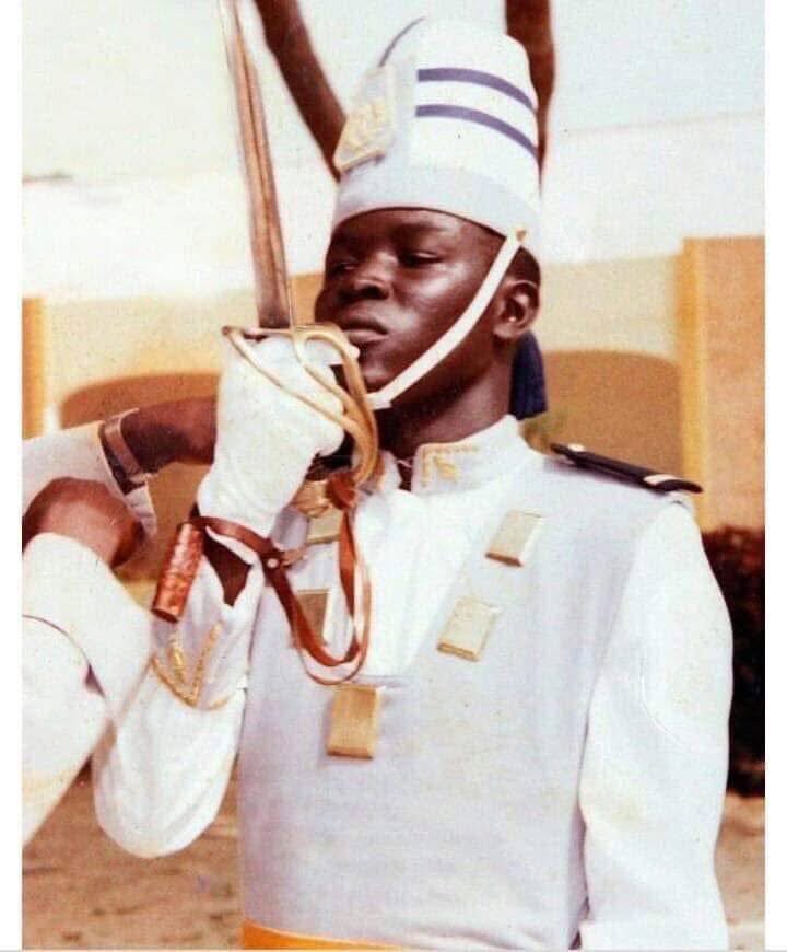 Ketch Arol tweet media