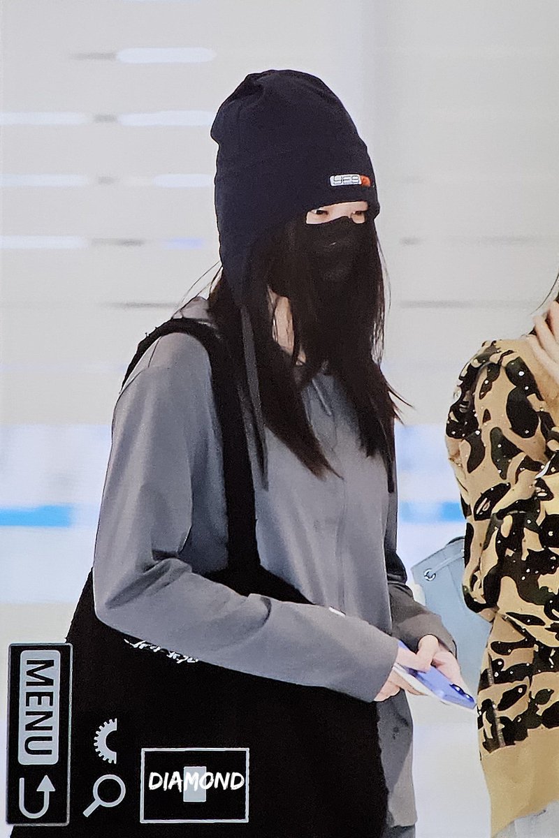 241228 pre

#NewJeans #뉴진스 #해린 #HAERIN