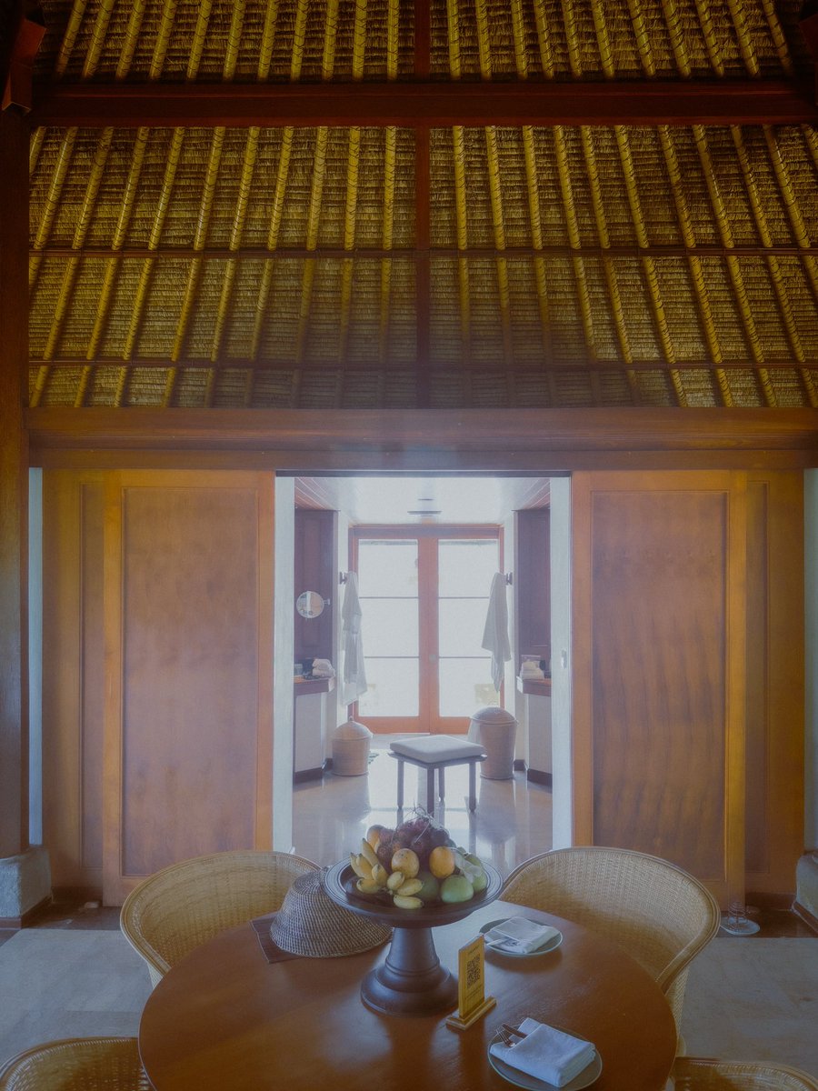 10年ぶりの原点「Amandari」
この美しい線対象よ。