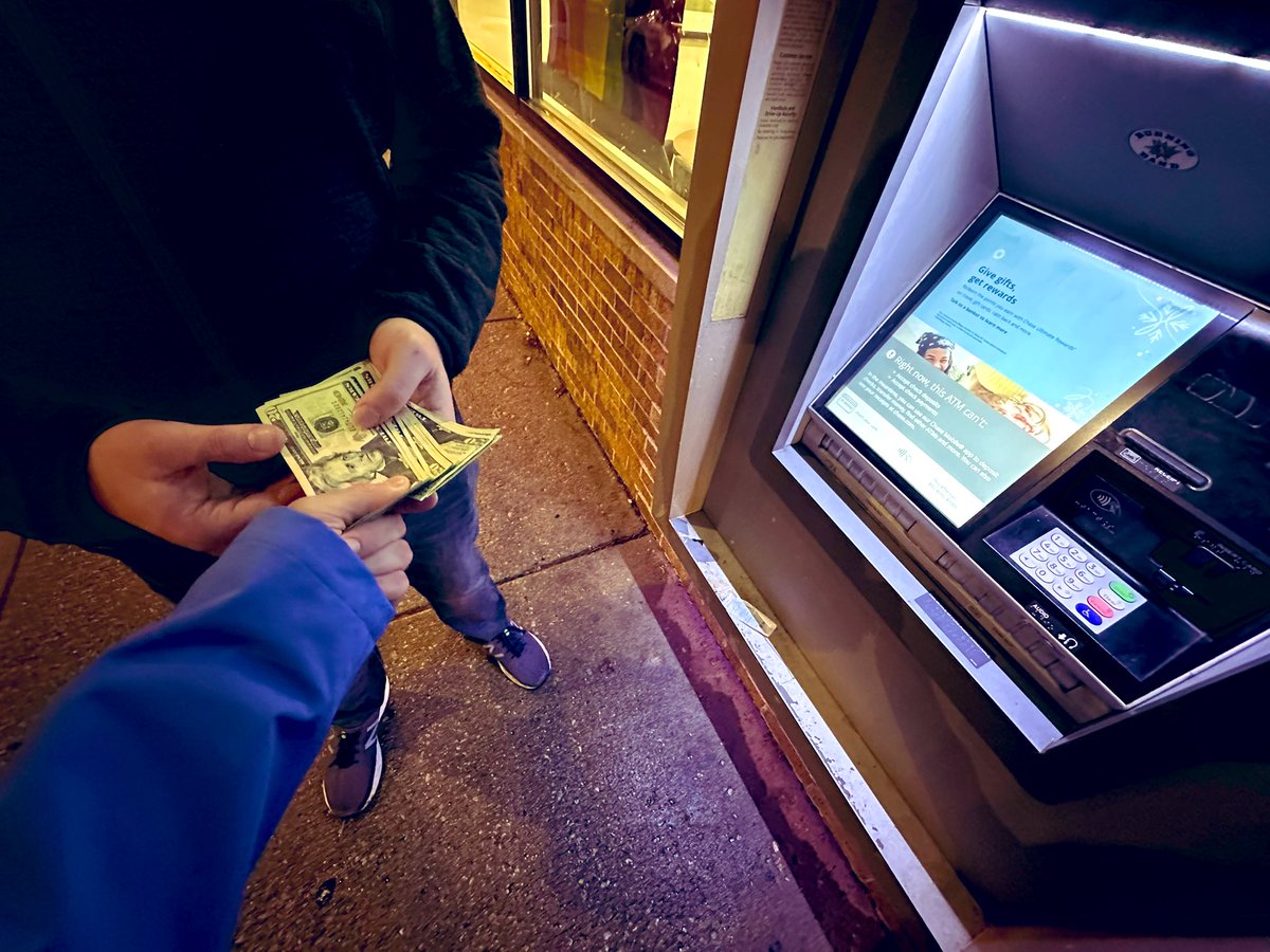 Great way to cap off the last f*gtax Friday of 2024. Took a sub to the 🏧 where it handed Me its card, I entered the PIN that it texted Me and made a withdrawal. Next time you’re dropping to your knees, f*g. #findom