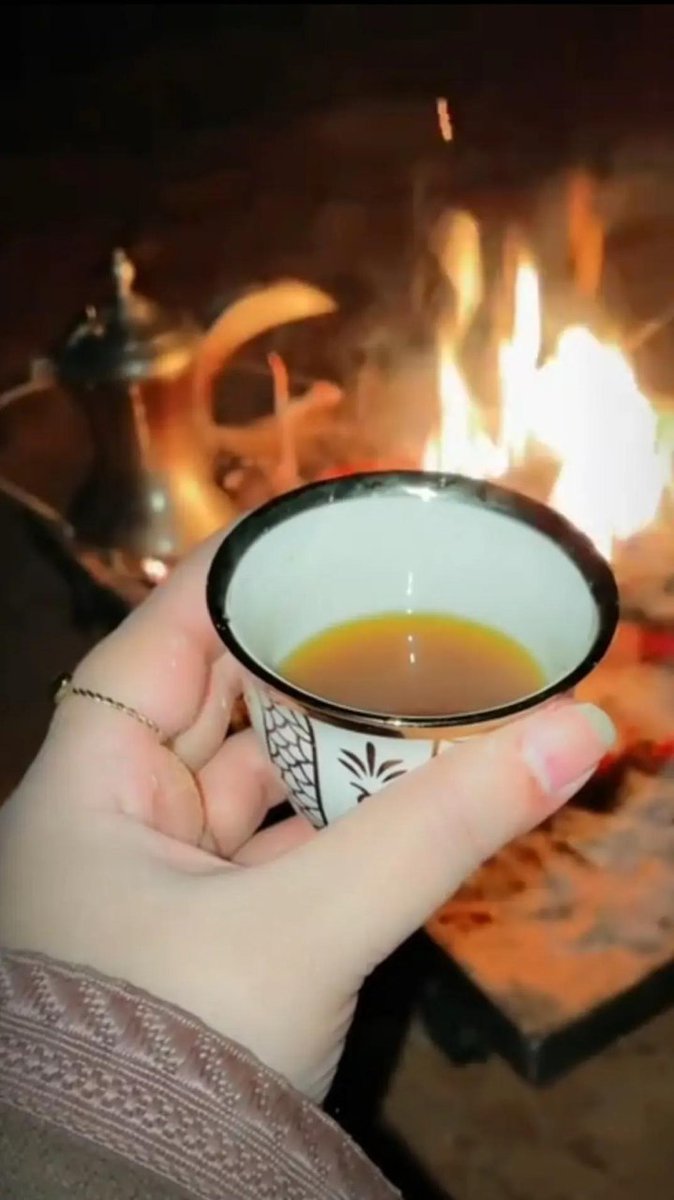 amdzmrdh78's tweet image. صباح 🌤الشتاء البارد كل مافي الشتاء جميل يارب نسألك جمال الروح جمال القلب جمال الاقدار نقاء الحياة وصفائها.🌹♥
#برد_الشتاء 
#بوح_lلمشاعر