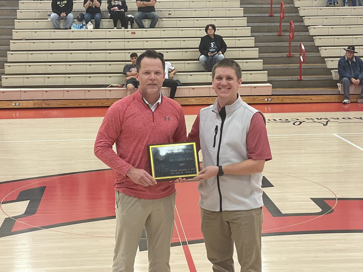 TL Indians Athletics tweet media