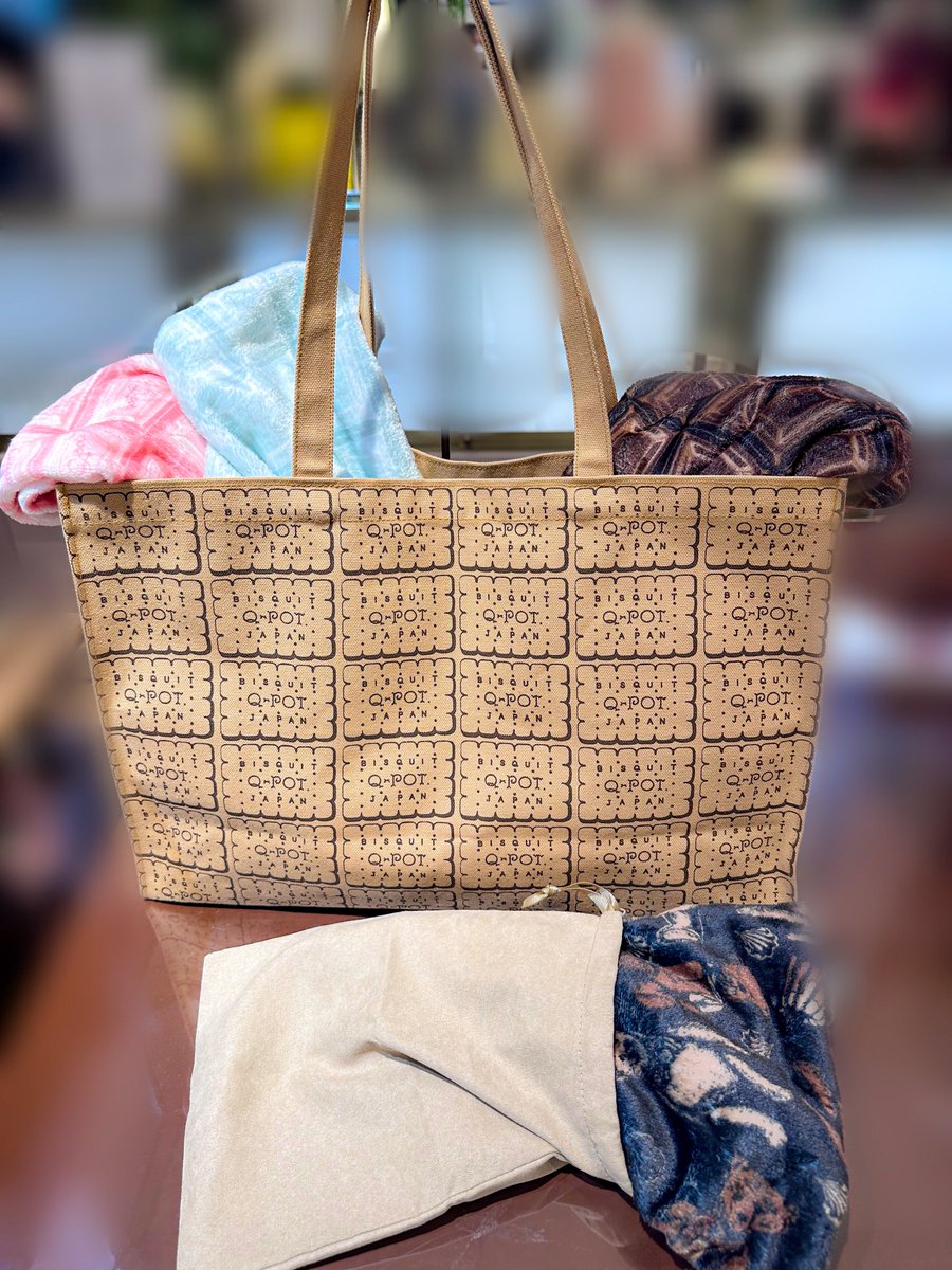 Q-pot　HAPPY　Bag　新品　ブランケット　缶バッジ　トートバッグ　他 Q-pot HAPPY Bag 新品 ブランケット 缶バッジ トートバッグ 他 数量