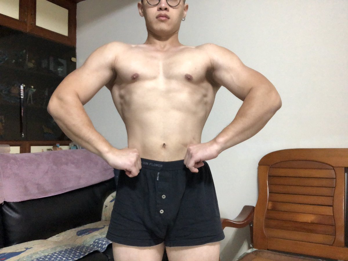 peter8707201's tweet photo. 減脂持續中～ https://t.co/jP87LD3IuX
