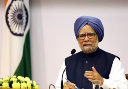 hindbuzznews's tweet photo. पूर्व PM डॉ मनमोहन सिंह, अंतिम संस्कार में शामिल होंगे PM मोदी-राष्ट्रपति
#ManmohanSingh #IndianEconomy #EconomicReforms #FormerPM
#DrManmohanSingh #hindbuzz #HindiNews https://t.co/eV0cSC3rYj