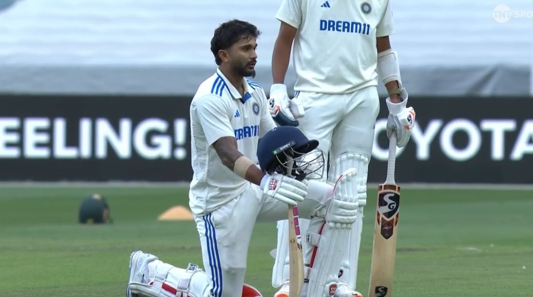 sudarshanvkf's tweet photo. Nitish Kumar Reddy became the youngest player to score a Boxing Day Test century in Australia.

Take a bow, Nitish Kumar Reddy

#BoxingDayTest https://t.co/RatBGHWRFd