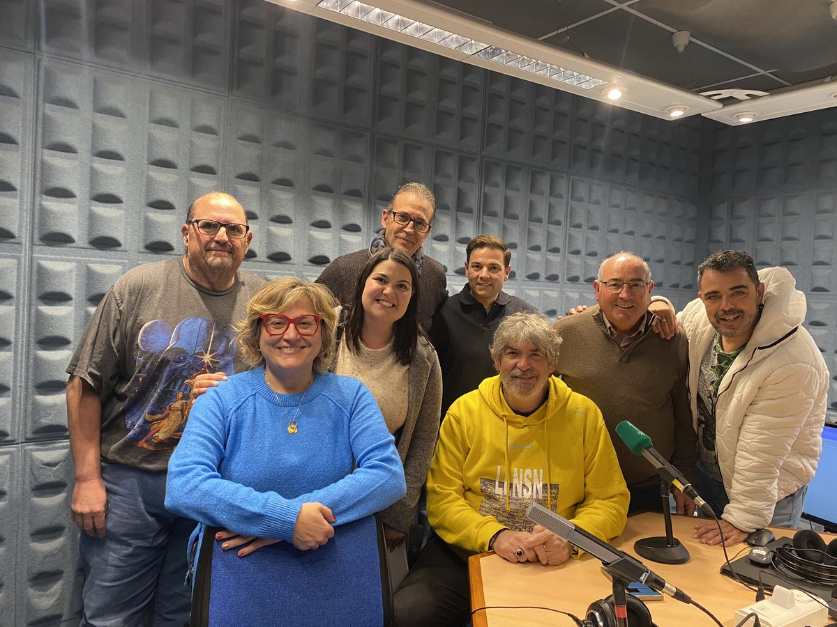 mcarpae's tweet photo. Millones de gracias al @ProgramaDelYuyu por hacernos partícipes de su programa. Ha sido una experiencia increíble y nos hemos sentido como en familia!! Sois maravillosos @yuyudecai @Chariwi https://t.co/nJQsZmUHiy