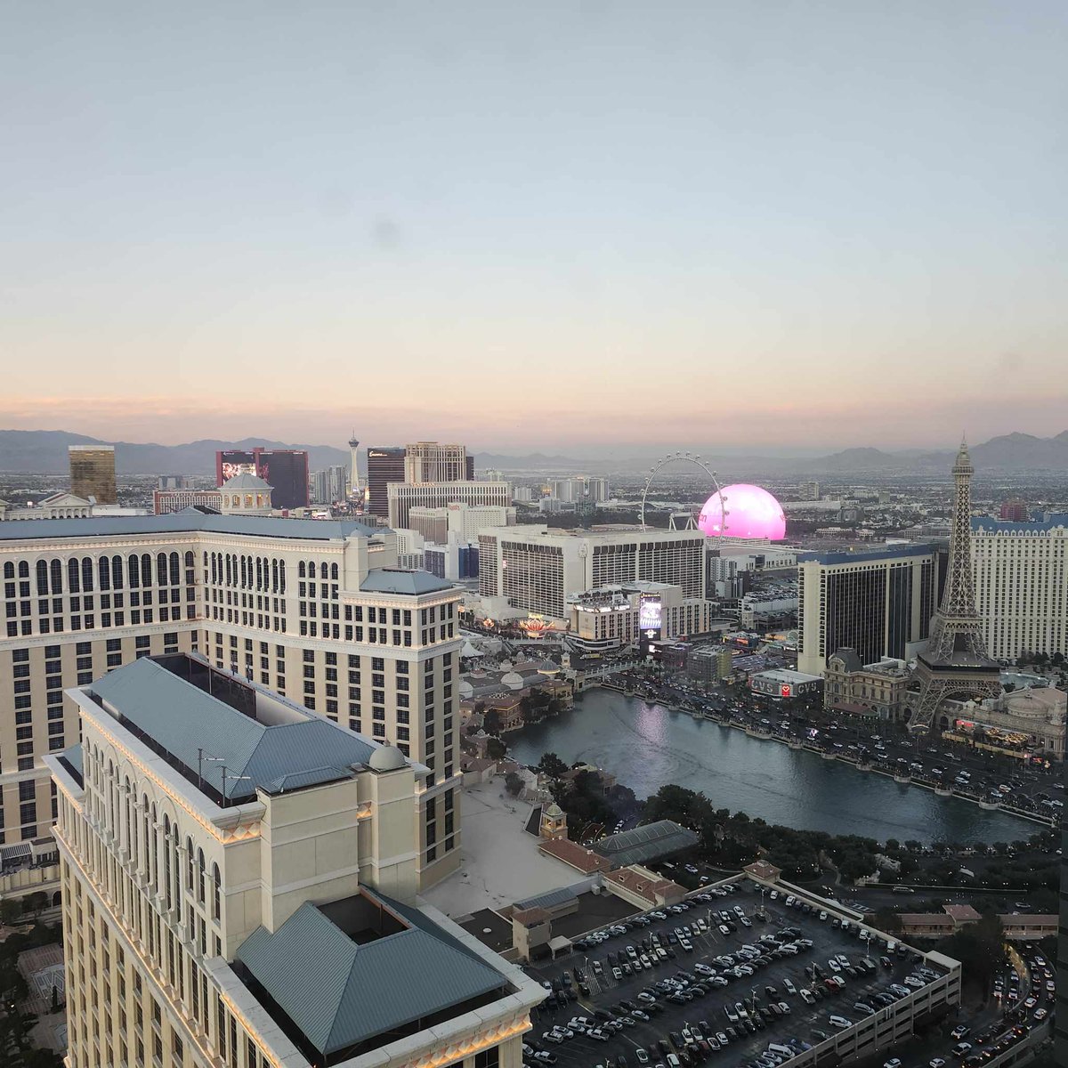 Las Vegas Trip Report: Last Hotel of The Trip, First Fountain View of The Trip - go.shr.lc/4fHNYVH