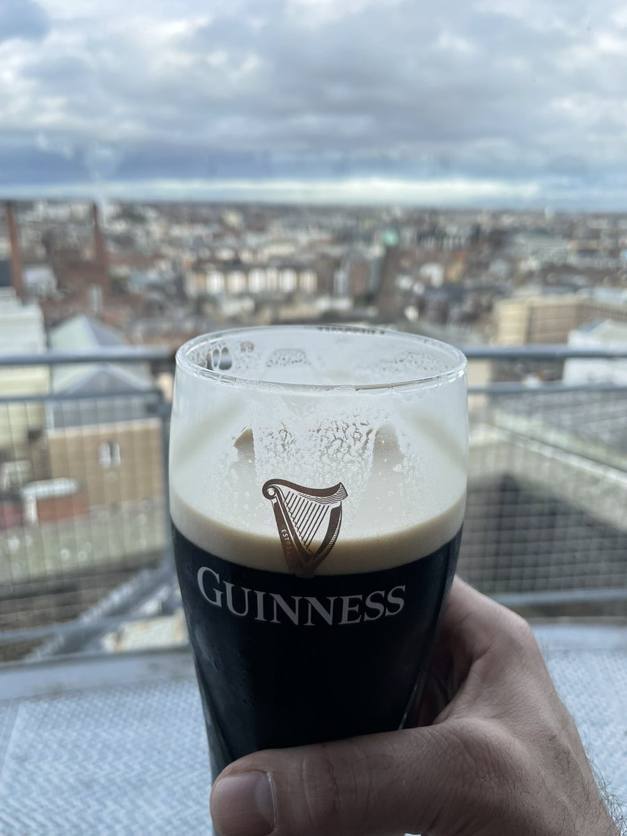 DaFbWd's tweet image. Have a Guinness! #Travel #Ireland #WhereToNow