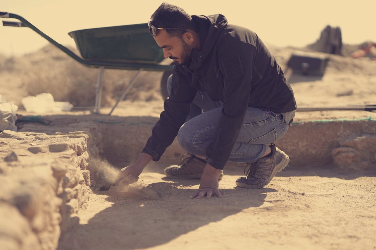 jaradat_waseem's tweet photo. Participating in the French archaeological mission excavations at the Al-Qusor site on Failaka Island, Kuwait 🇰🇼🇰🇼. A journey into the island's rich history and heritage!
🇰🇼🇰🇼
#Failaka
#Archaeology
#Kuwait https://t.co/QhXoL4RKvk