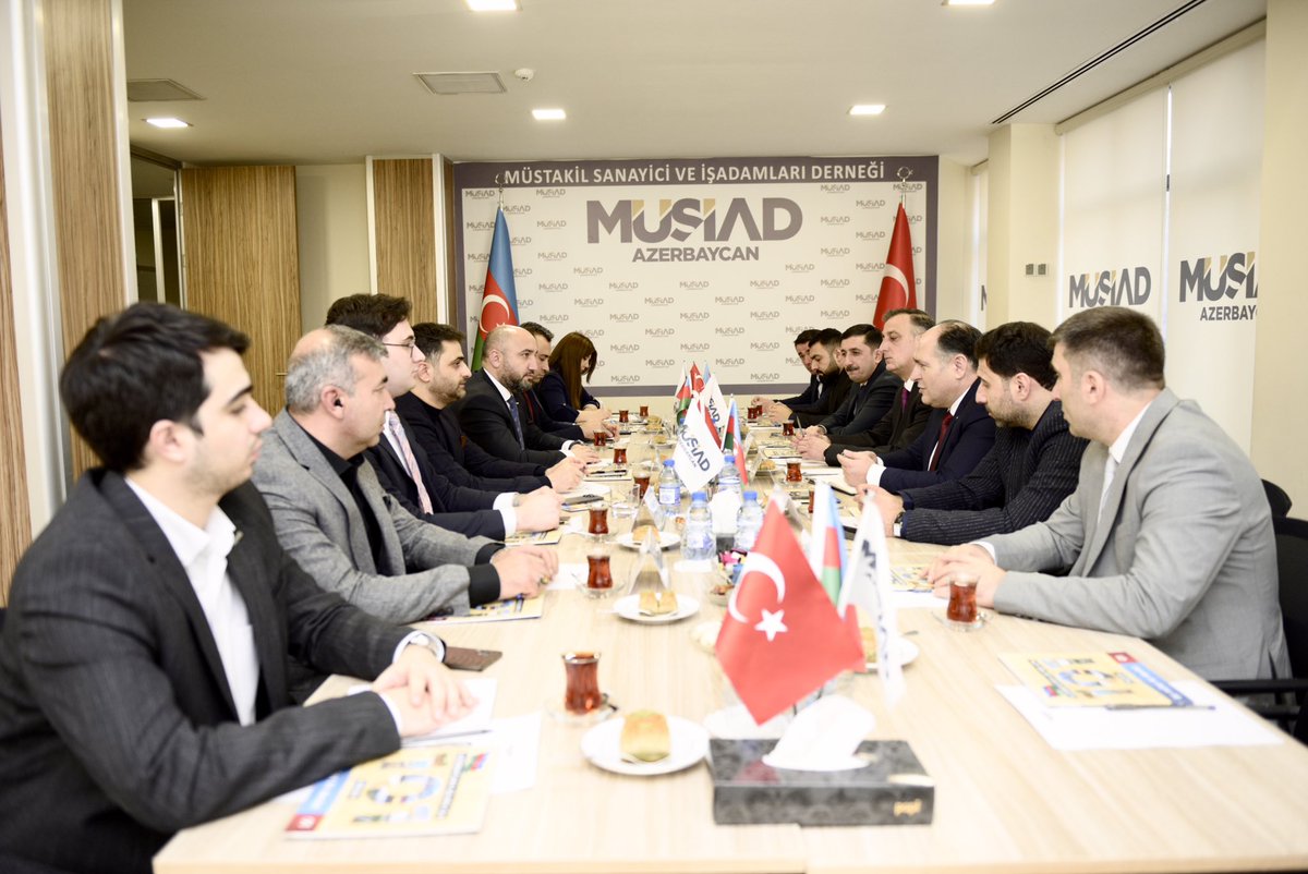 qiadaz's tweet photo. Quba İş Adamlarına Dəstək-QİAD @qiadaz  platformasının İdarə Heyətinin sədri Cabbar Heybətov və İdarə Heyətinin üzvləri MÜSİAD Azərbaycan @MUSIADAZ İdarə Heyətinin sədri Rəşad Cabirli @jabirli və İdarə Heyətinin üzvləriylə görüşdü.

🇦🇿🇹🇷

#musiad #musiadaz #qiad https://t.co/EUtDuAX1C2