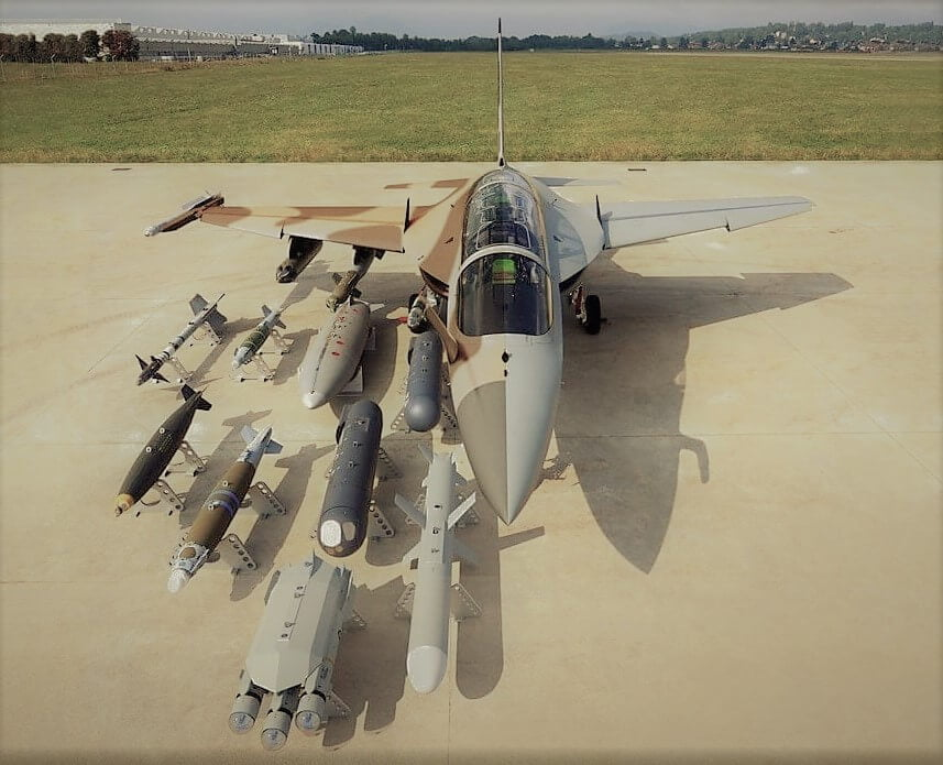 MartinRosenkra3's tweet photo. Hier mal den Link zur aktuellen Broschüre der M-346FA.
Das #Bundesheer beschafft 12 Maschinen. Stationierungsort ist Hörsching.
Deadline für den Vertrag ist Dienstag, bis zum 31.12. gilt das aktuelle Preisangebot, dass 🇦🇹 am Tisch liegt.
https://t.co/PAnfGcuwoE https://t.co/b7MdmoTe3R
