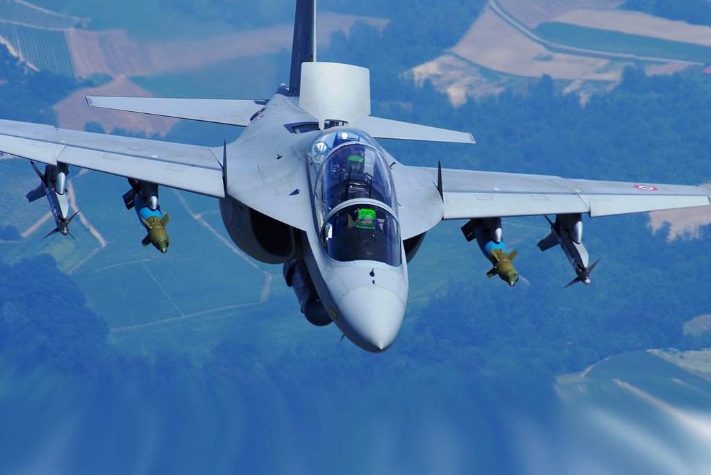 MartinRosenkra3's tweet photo. Hier mal den Link zur aktuellen Broschüre der M-346FA.
Das #Bundesheer beschafft 12 Maschinen. Stationierungsort ist Hörsching.
Deadline für den Vertrag ist Dienstag, bis zum 31.12. gilt das aktuelle Preisangebot, dass 🇦🇹 am Tisch liegt.
https://t.co/PAnfGcuwoE https://t.co/b7MdmoTe3R