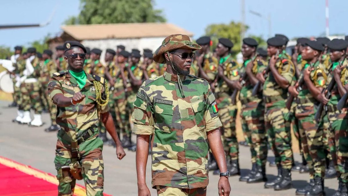 #GÉOPOLITIQUE_GÉOSTRATEGIQUE_SENEGAL:Le Sénégal va fermer toutes les bases militaires étrangères.Ceci va dans le cadre de renforcer la souveraineté du Sénégal.Selon le premier ministre sénégalais Ousmane SONKO.