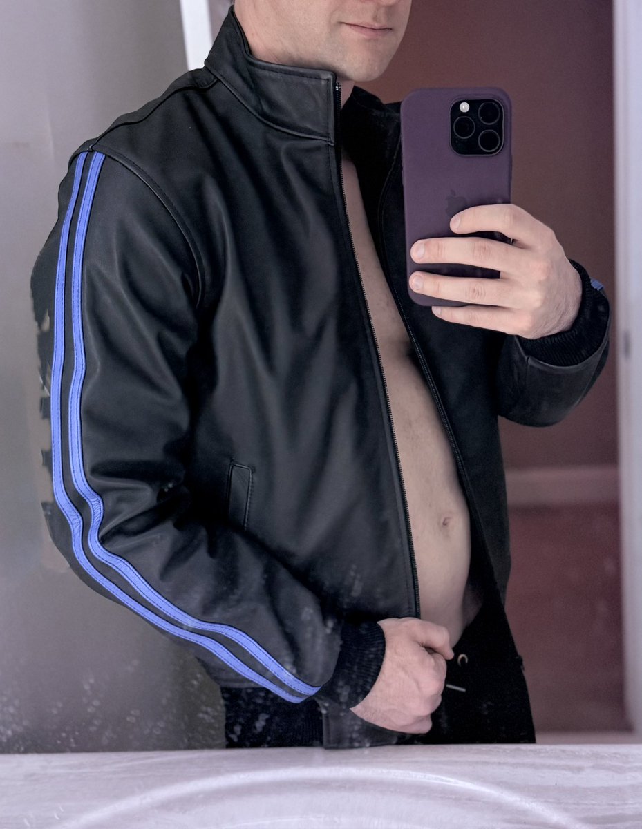 New jacket from <a href="/MrSLeather/">Mr-S-Leather</a> fits perfect. <a href="/boundtobounds/">boundtobounds</a> said it makes me look like a dom top. Anyone else agree? 😜😈 #twinktop #twinkdom #leathertwink