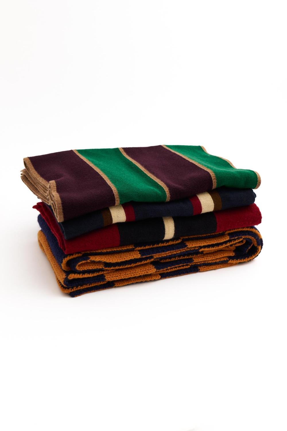 美品✨ドリスヴァンノッテン 金刺繍 総柄 マフラー ボルドー vectorpremium_217-902410240003