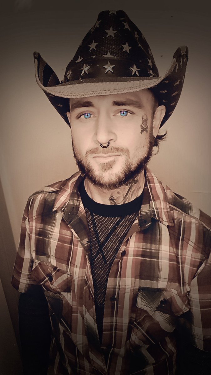 MFNastyNate6984's tweet image. #MFNastyNate #yeehaw #mittenstate #daddyAf