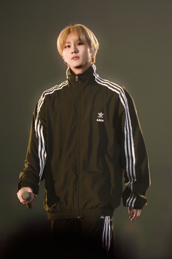 jiangnana1128's tweet photo. 241228 soundcheck
❤️‍🔥❤️‍🔥❤️‍🔥
 #ENHYPEN #JUNGWON #정원 https://t.co/A8FZvo10Cz