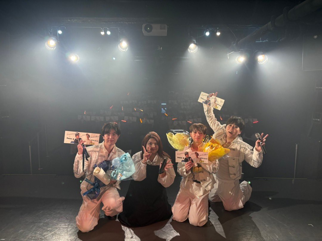 buzzk_official's tweet photo. 2024.12.27

【KEI.JIU卒業LIVE】
お越しくださった皆様ありがとうございました🧡

buzz Kを応援してくださった全ての皆様ありがとうございました！

これからの3人の道を応援してくださったら嬉しいです。
そしてbuzz K RICKの応援をよろしくお願いいたします。 https://t.co/7e5cXUA8tj