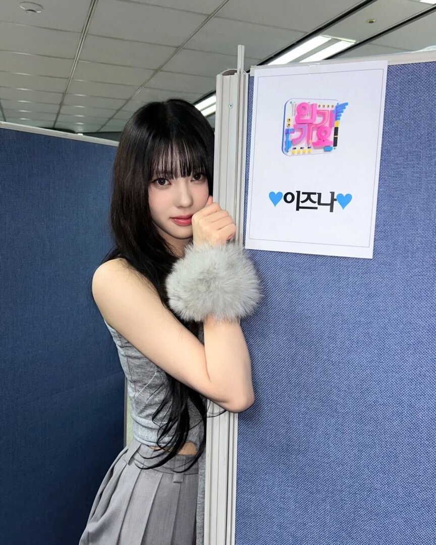 selfolssi ♤ tweet media