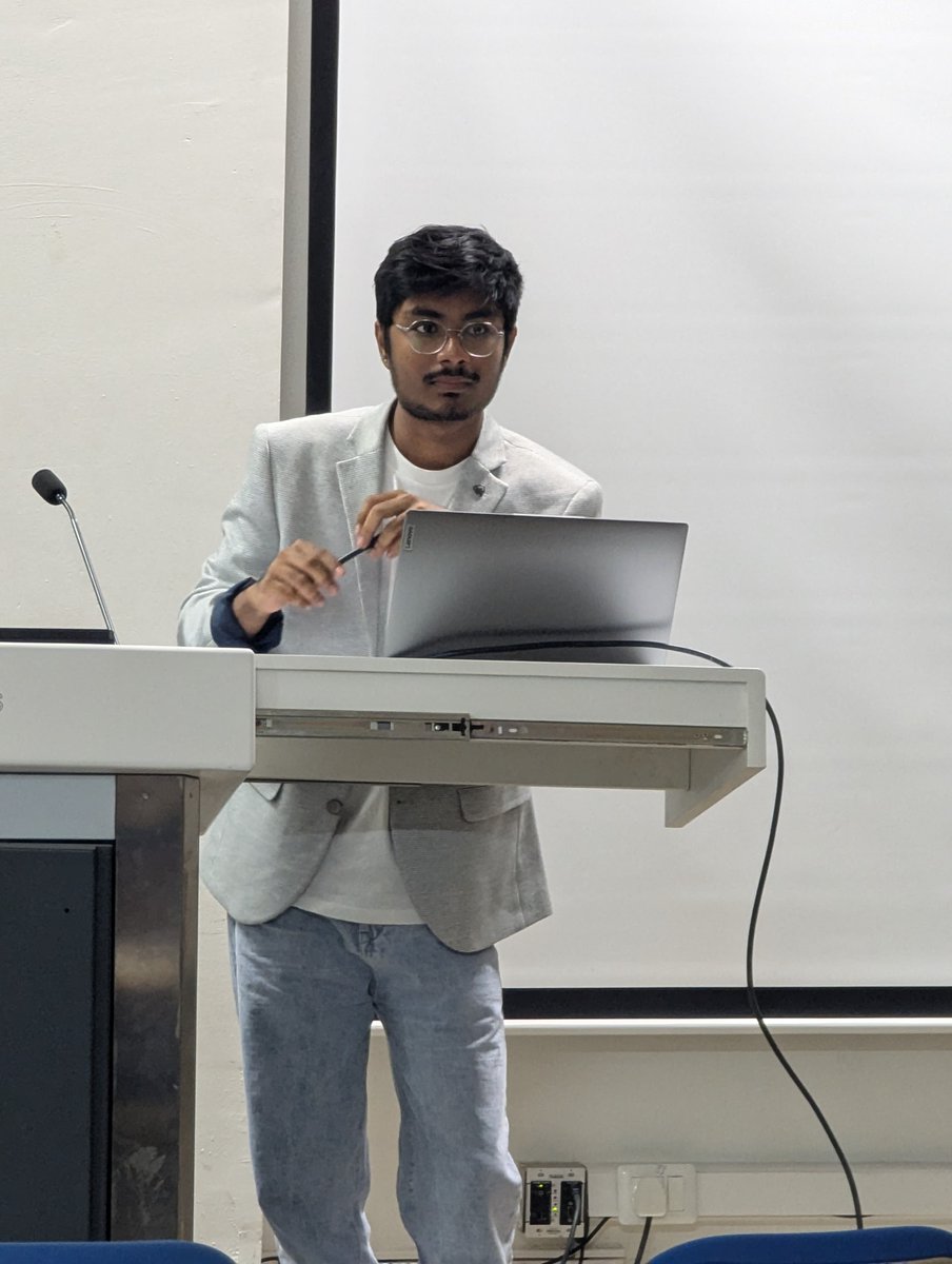 Visuals from the session "Digital Popular Culture: Comics and Games"
.
.
#dh #digitalhumanities #dharti2024 #dharti2024conference #dharti24 #dhartidh #iitjodhpurdh