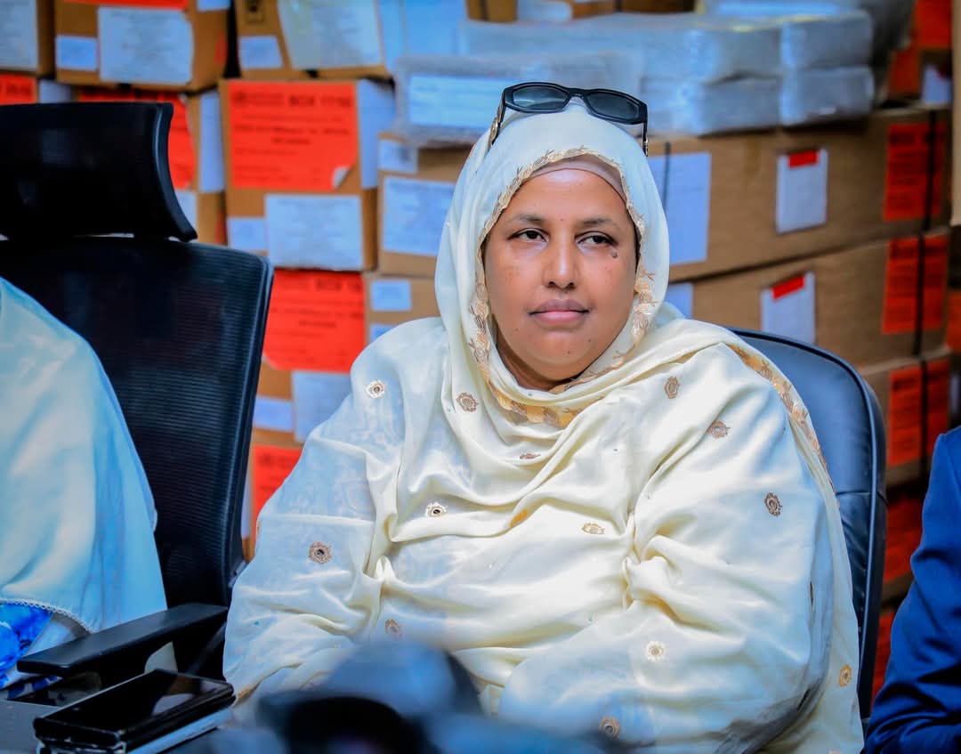 SomalilandMoHD's tweet photo. The Minister of Health Development had received  medical kits and equipment for emergency responses from WHO. https://t.co/PRCG7TKfIV