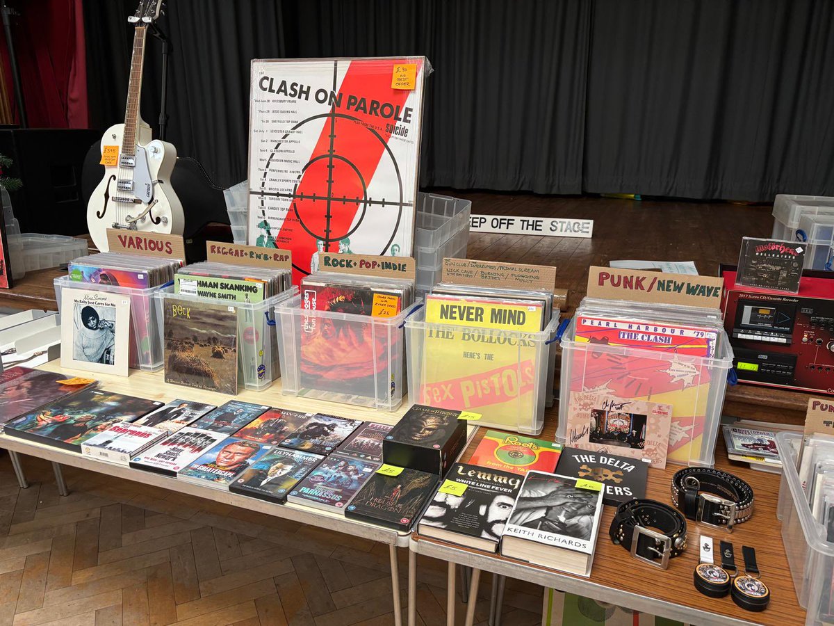 You’ll find a whole host of punk classics, rarities and merch at Cromer Record Fair, which is on until January 5th. 
10.30am - 4pm.
Lots of familiar faces too …
#Norfolk