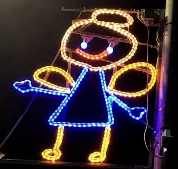 Emma Mitchell 💙 tweet media