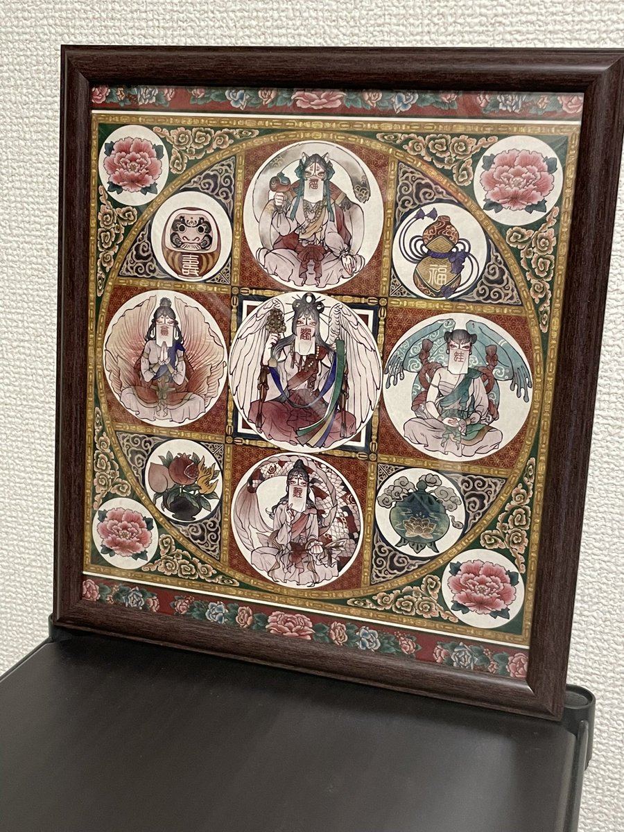 <a href="/T_U_qqgq/">叮煙由</a> 遅くなってしまいましたが縁結び展お疲れ様でした！
作品お迎えさせていただきました！！毎日愛でることが出来て感無量です😭
活動こっそり応援させていただきます！