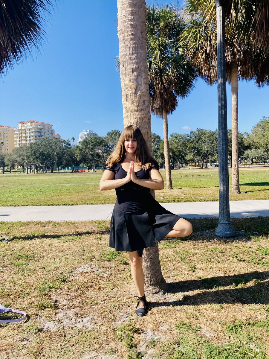 codependancer's tweet image. It seems like many people are aware of how trauma &amp;amp; mental health issues impact our physical bodies with health issues, yet most people are not aware of how health issues such as infections, toxins &amp;amp; deficiencies impact our mental health. Thoughts? 
#mentalhealth #trauma