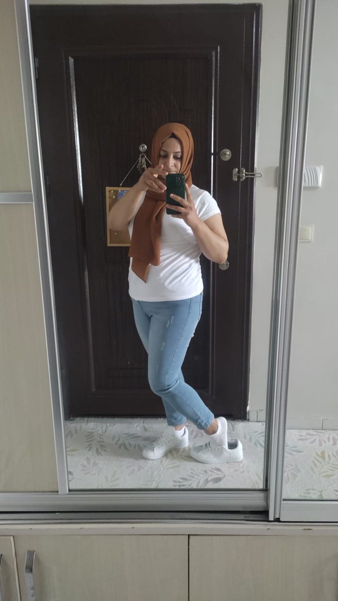 t.me/Blgysm

تعال تلجرام برابط نتكلم ونفتهن ونسهر  جرب منت خسران شي