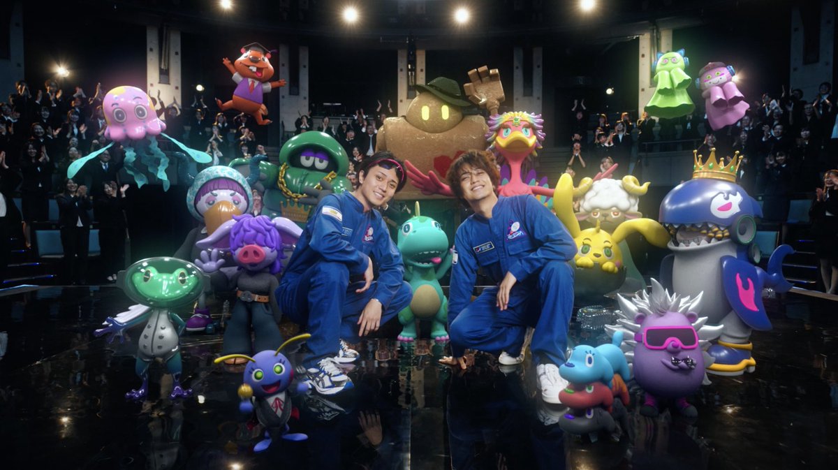 dopamint__'s tweet photo. King &amp; Prince「WOW」MV美術担当させていただきました🚀

PLANET AGEの仲間たちも飛び出る、ハイパワーだけどピースフルな世界観！☺️❤️‍🔥
準備から撮影までずっとワクワクでした！
アニメーションも最高だし何より曲が最高🎧

https://t.co/ntPv6RCtZI

#KingandPrince 
#KP_WOW
#ReERA https://t.co/LUcvGU6TWJ