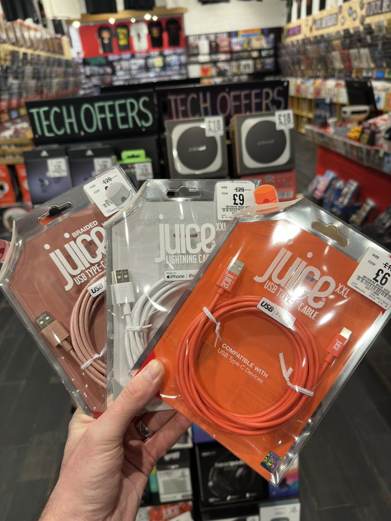 foppnotts's tweet image. We have some great savings on Headphones and Technology accessories in-store

Pop in to check out our full range of offers

#foppclearout #fopp #foppnotts #nottingham #technology #headphones #sale @FOPPofficial